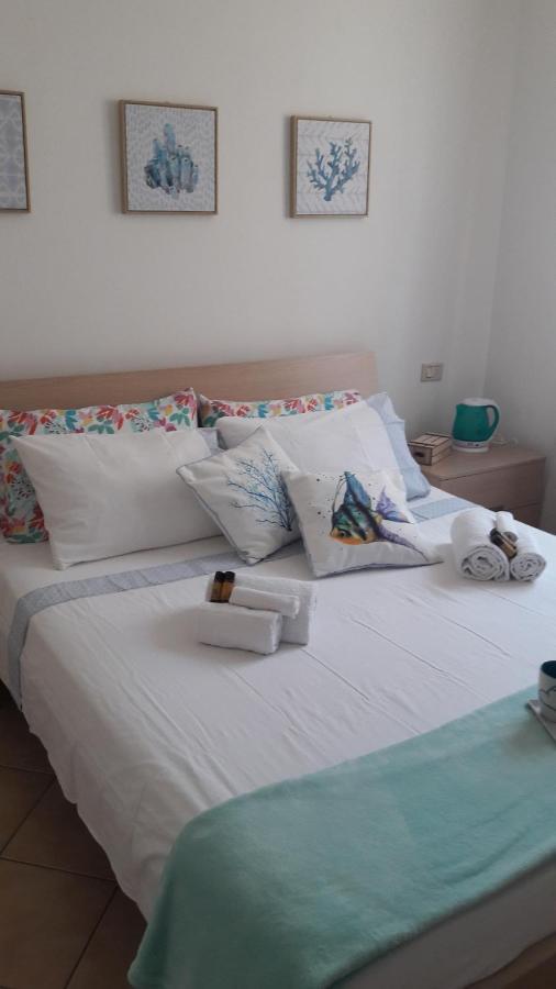 La Dimora Felice Apartment Marmi ภายนอก รูปภาพ