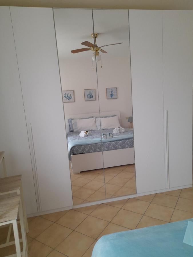 La Dimora Felice Apartment Marmi ภายนอก รูปภาพ